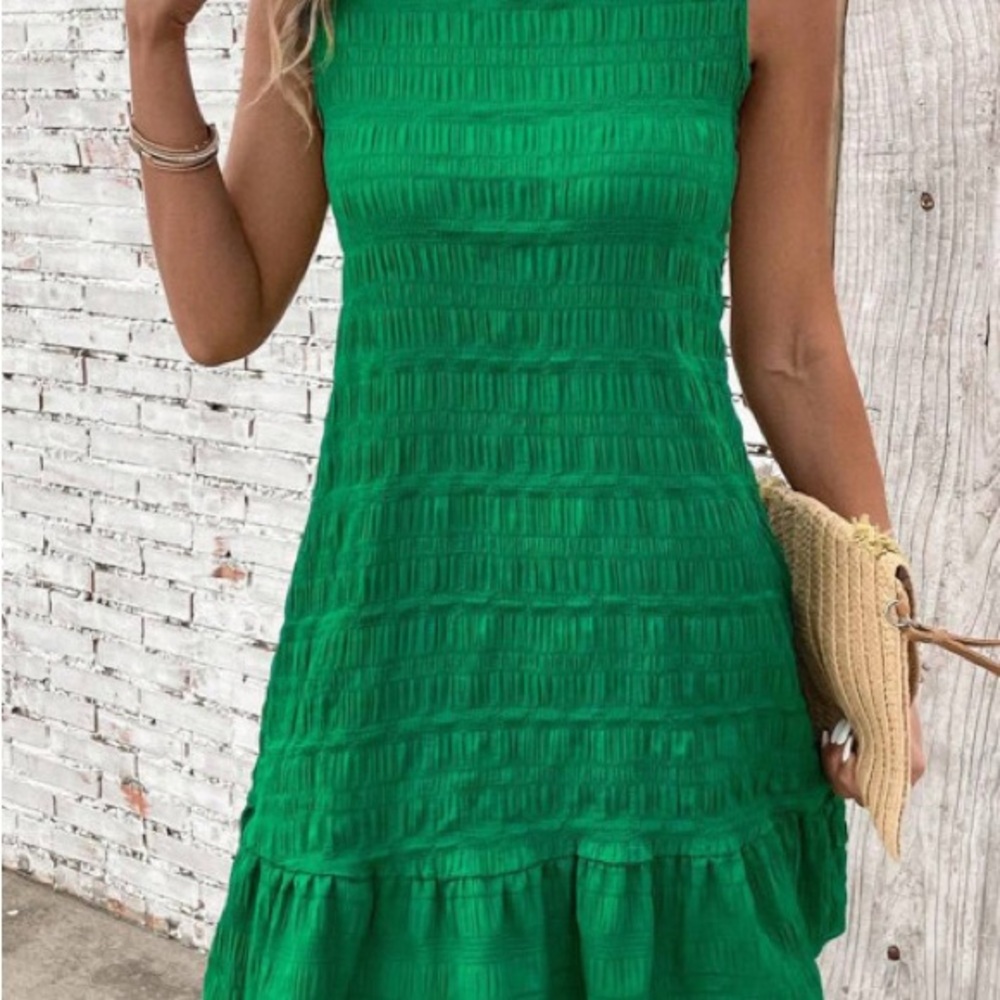 Green Tiered Ruffled Mini Sundress - Picture 3 of 3